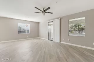 Photo #2: 6991423 Listing