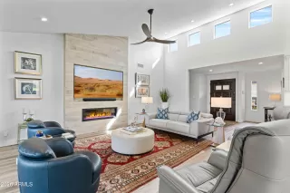 Photo #1: 6991492 Listing