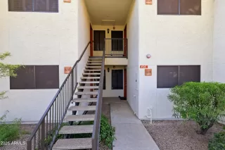 Photo #4: 6991590 Listing 