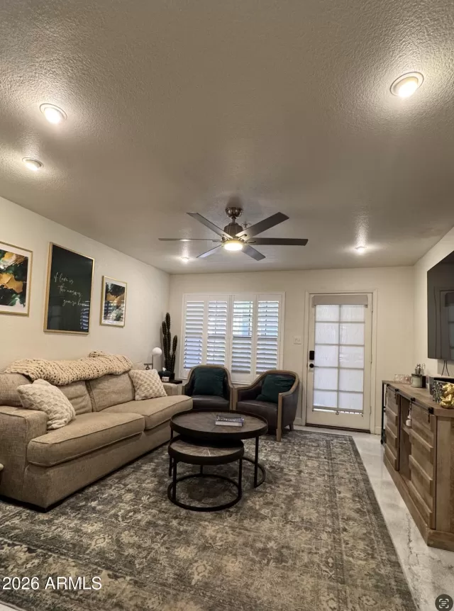 MLS: 6991733 Condo For Sale