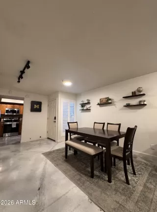 Photo #2: 6991733 Listing 