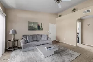 Photo #3: 6991826 Listing 