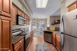 Photo #6: 6991826 Listing 