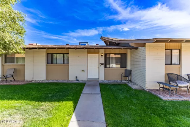 MLS: 6992008 Condo For Sale