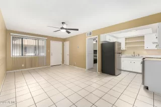 Photo #4: 6992008 Listing