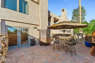 Photo #5: 6992068 Listing 