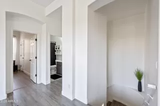 Photo #5: 6992122 Listing 