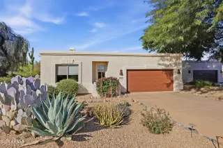 Photo #2: 6992144 Listing 