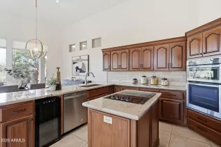 Photo #5: 6992144 Listing 