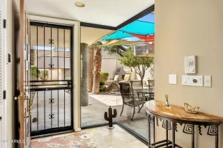 Photo #1: 6992240 Listing 