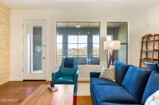 Photo #6: 6992301 Listing 