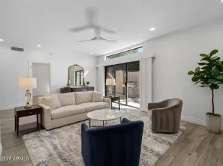 Photo #2: 6992361 Listing 