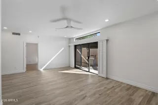 Photo #3: 6992361 Listing 