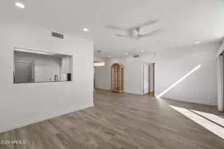 Photo #5: 6992361 Listing 