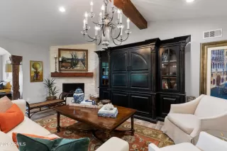 Photo #5: 6992368 Listing 