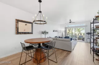 Photo #6: 6992594 Listing 