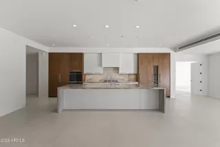 Photo #3: 6992681 Listing 