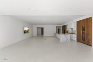 Photo #4: 6992681 Listing 