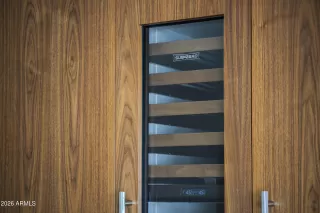 Photo #6: 6992681 Listing 