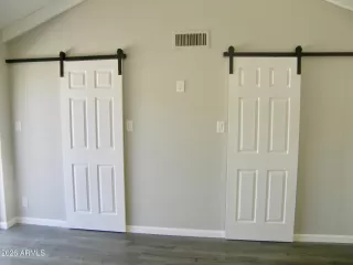 Photo #5: 6992735 Listing 