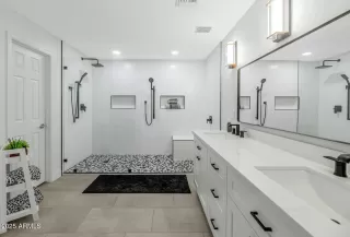 Photo #4: 6992857 Listing 