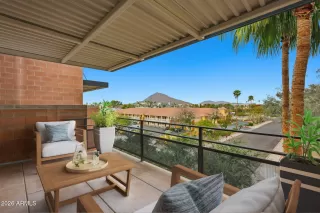 Photo #2: 6993140 Listing