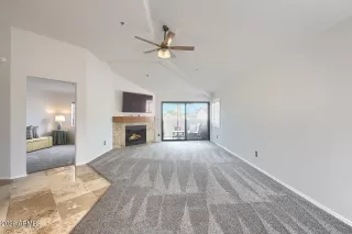 Photo #5: 6993227 Listing 