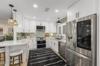 Primary Photo for MLS#: 6993282