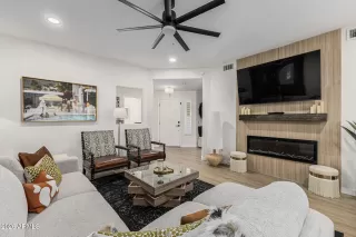 Photo #6: 6993282 Listing 