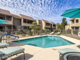 Photo #3: 6993430 Listing 