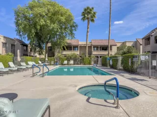 Photo #6: 6993430 Listing 