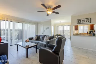 Photo #4: 6993488 Listing