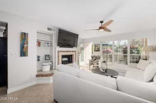 Photo #1: 6993649 Listing 