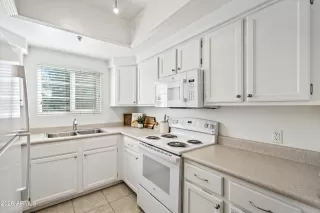 Photo #3: 6993671 Listing 