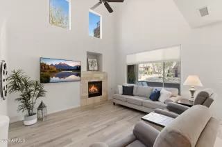 Photo #1: 6993679 Listing 