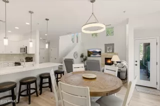 Photo #3: 6993679 Listing 