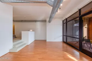 Photo #6: 6993768 Listing 