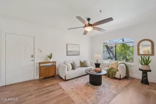 Photo #3: 6993888 Listing 