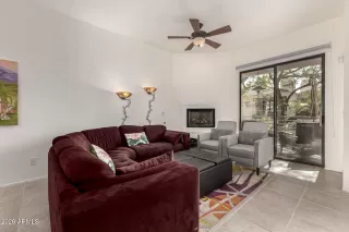 Photo #6: 6993920 Listing 