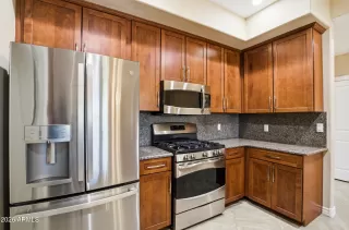 Photo #3: 6993930 Listing 