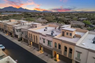 Photo #1: 6993952 Listing 