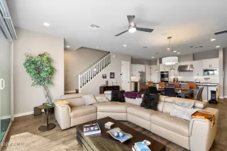 Photo #3: 6993952 Listing 