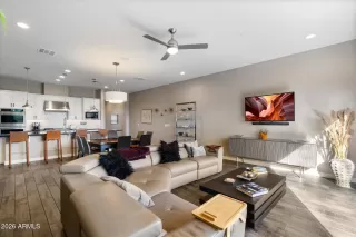 Photo #4: 6993952 Listing 