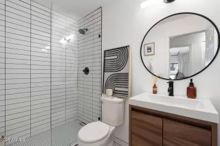 Photo #5: 6994039 Listing 