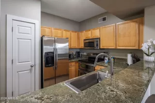 Photo #2: 6994201 Listing 