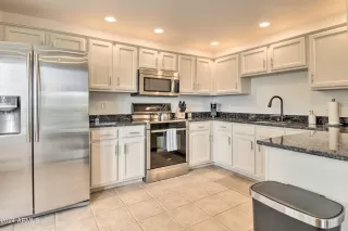 Photo #1: 6994318 Listing 