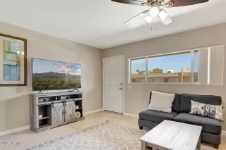 Photo #4: 6994517 Listing 