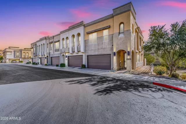 MLS: 6994525 Condo For Sale