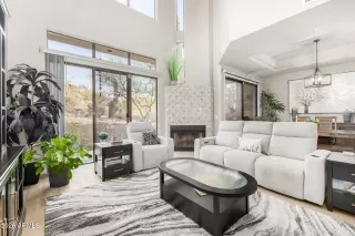 Photo #6: 6994658 Listing 