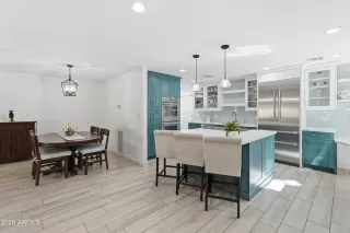 Photo #4: 6994678 Listing 